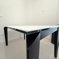 Tavolo Freccia di Zamagna 