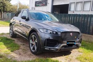 jaguar  F-pace perfetta 
