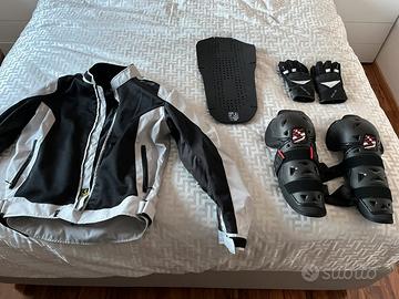 Accessori per esame di guida moto patente A