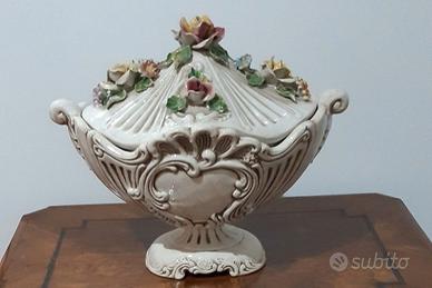 Contenitore in ceramica  di Bassano