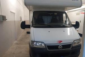 Camper Autoroller2 6 posti viaggio e letto