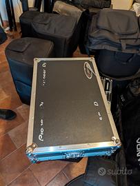FLYCASE FLX4 + SUPPORTO PC