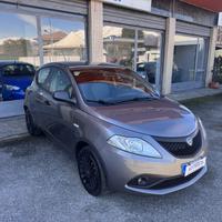 Lancia Ypsilon 1.2 69 CV 5 Black and Noir