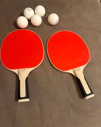 2 padel di pingong e 5 palline 