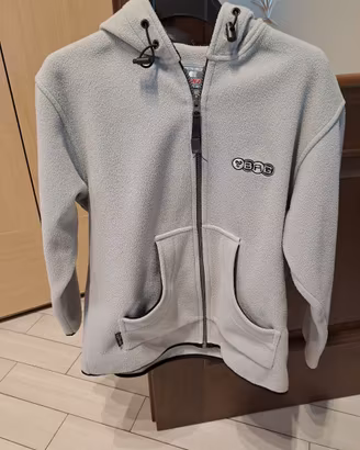 Felpa con cappuccio in pile color grigio chiaro
