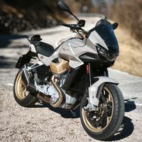 Moto Guzzi V100 Mandello Aviazione Navale 