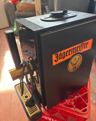 Spillatore ghiacciato Jagermeister