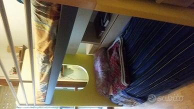 Cameretta ragazzi letto a castello e pedana