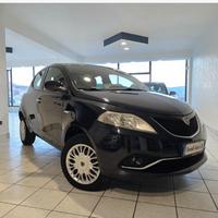 Lancia Ypsilon 0.9 TwinAir 85 CV 5 porte Metano Ec