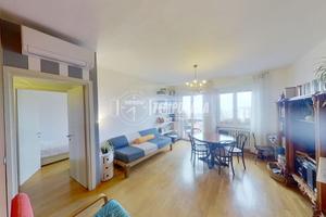 Ampio e luminoso trilocale con box e cantina