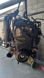 Motore k9k j8 dacia duster