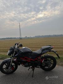 Benelli bn 125