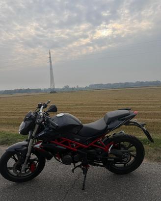 Benelli bn 125