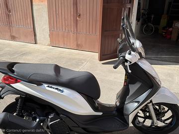 Piaggio Medley 200s marzo 2025 4500km