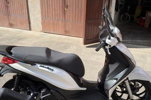 Piaggio Medley 200s marzo 2025 4500km