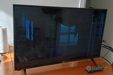 LG HD LED TV - 32"/80cm - 1366 x 768p