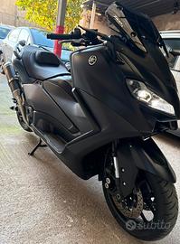 Yamaha T Max 560 2023