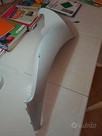 Carena anteriore destra sh 125 anno 2020