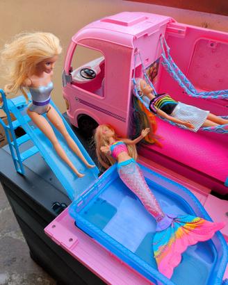 Camper Barbie
