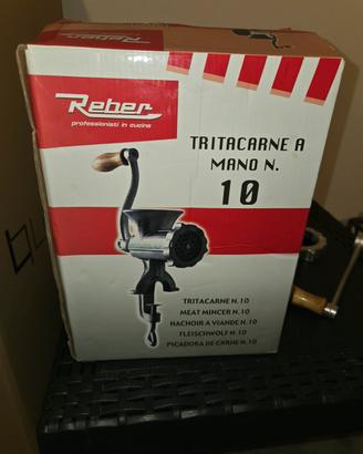 TRITACARNE A MANO