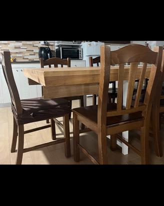 Sedie in legno