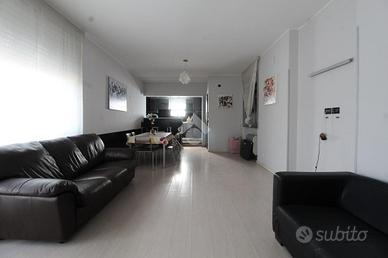 5 LOCALI A VILLA SAN GIOVANNI