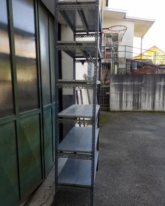 scaffale