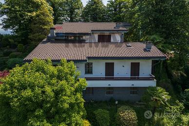Villa singola - Marchirolo