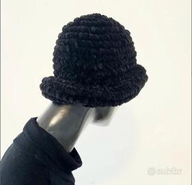 Cappello invernale velluto nero boucle tg.S/M