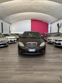 Lancia Ypsilon 1.2 Versus