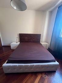 Letto contenitore + 2 comodini + cassettiera