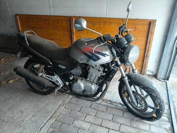 Honda CB500 del 2002