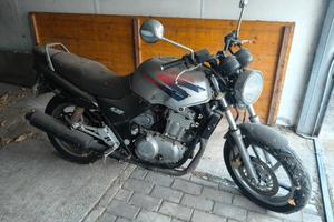 Honda CB500 del 2002