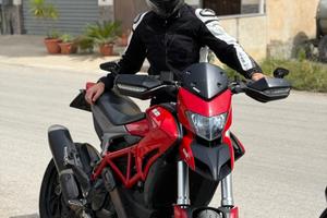 Ducati hypermotard 939