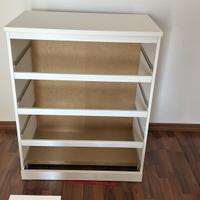 Cassettiera camera da letto