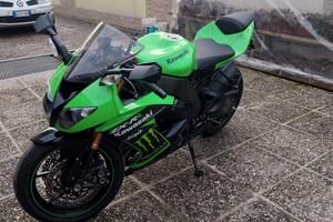 Kavasaki ninja 10 anno2011 come nuova