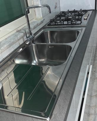 Piano cottura forno e lavello