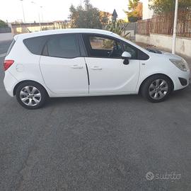 Opel Meriva 1.3 cdti