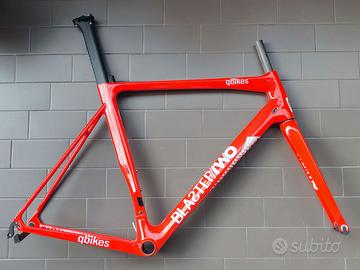 Telaio Qbikes Blaster Two carbon strada rim brake