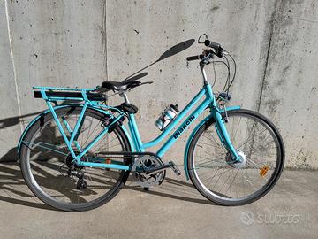 bicicletta elettrica Bianchi E-Spillo Classic Lady