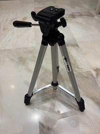 Cavalletto a tre piedi per fotografia