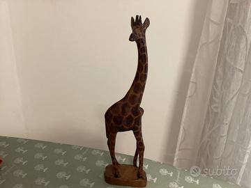 Articolo artigianato locale Africa