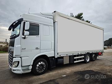 DAF XF460 motrice centinata alza-abbassa EURO6