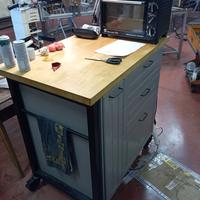 isola\mobile per cucina con ruote bloccabili