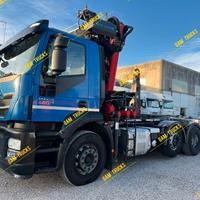 Iveco Stralis 260SY48 scarrabile gru MEC 8x2