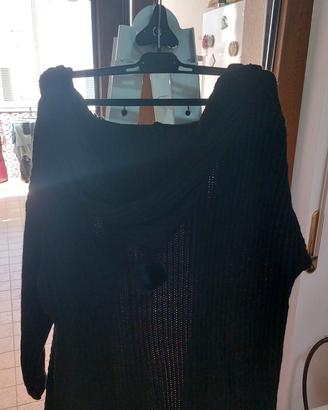 maglione aperto con cappuccio pon pon