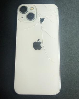 Lotto iPhone 13 solo per pezzi di ricambio