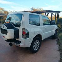 Pajero 200cv