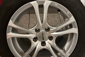 Gomme e cerchi Volkswagen Polo