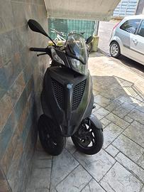 Piaggio MP3 300 i.e. Yourban - Nero Opaco